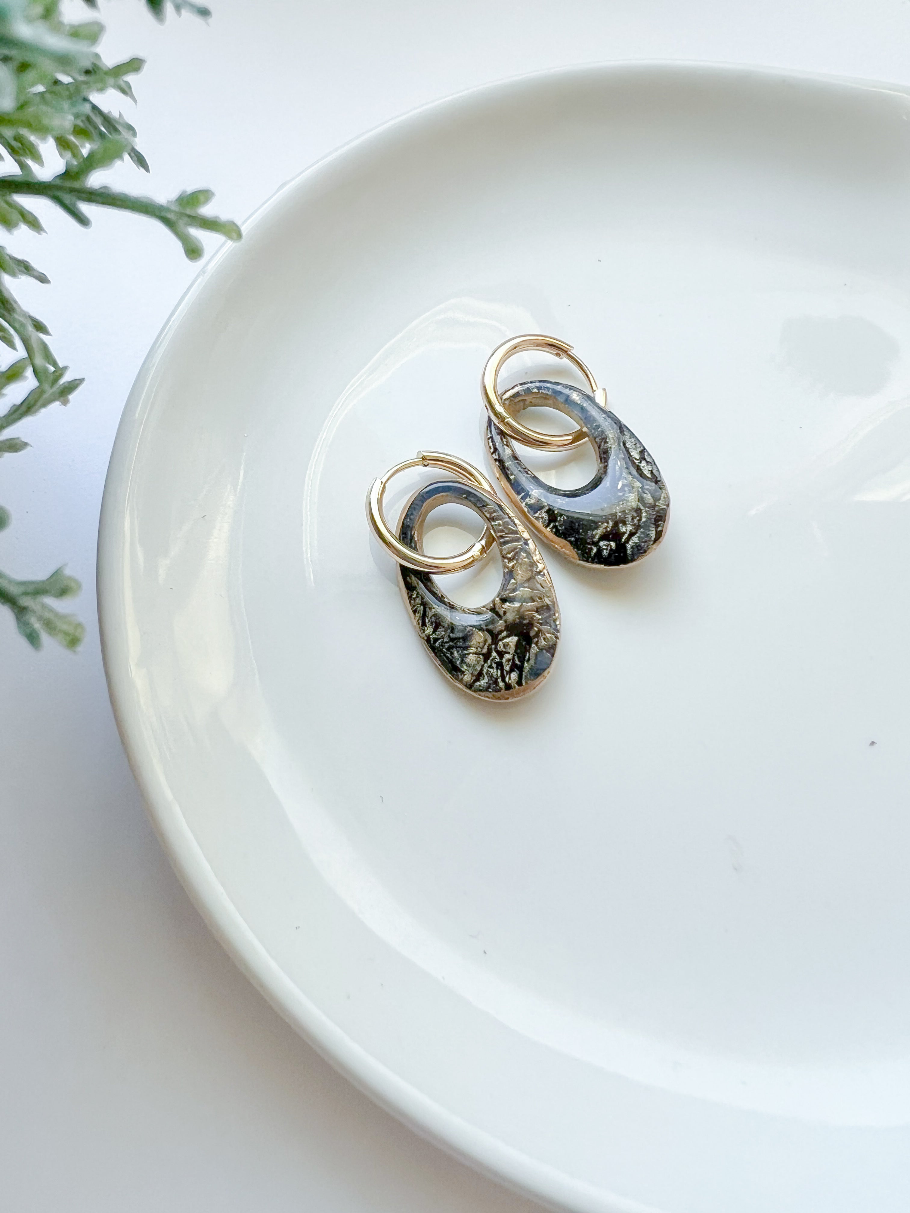 Cracked Stone Collection -  Oval Hoop