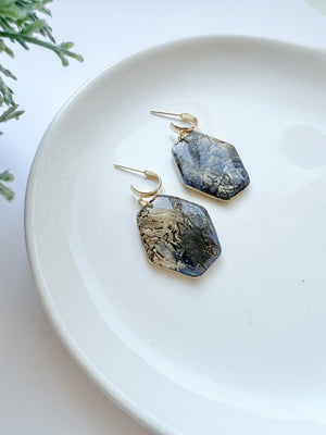 Cracked Stone Collection - Hexagon Drop