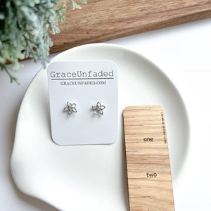 Flower Stud - Gold and Silver