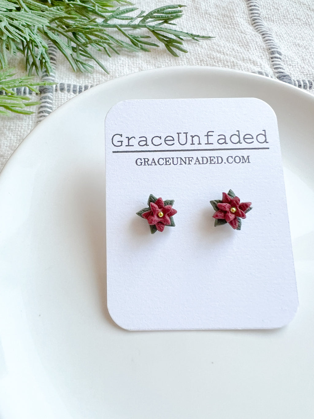 Poinsettia Stud