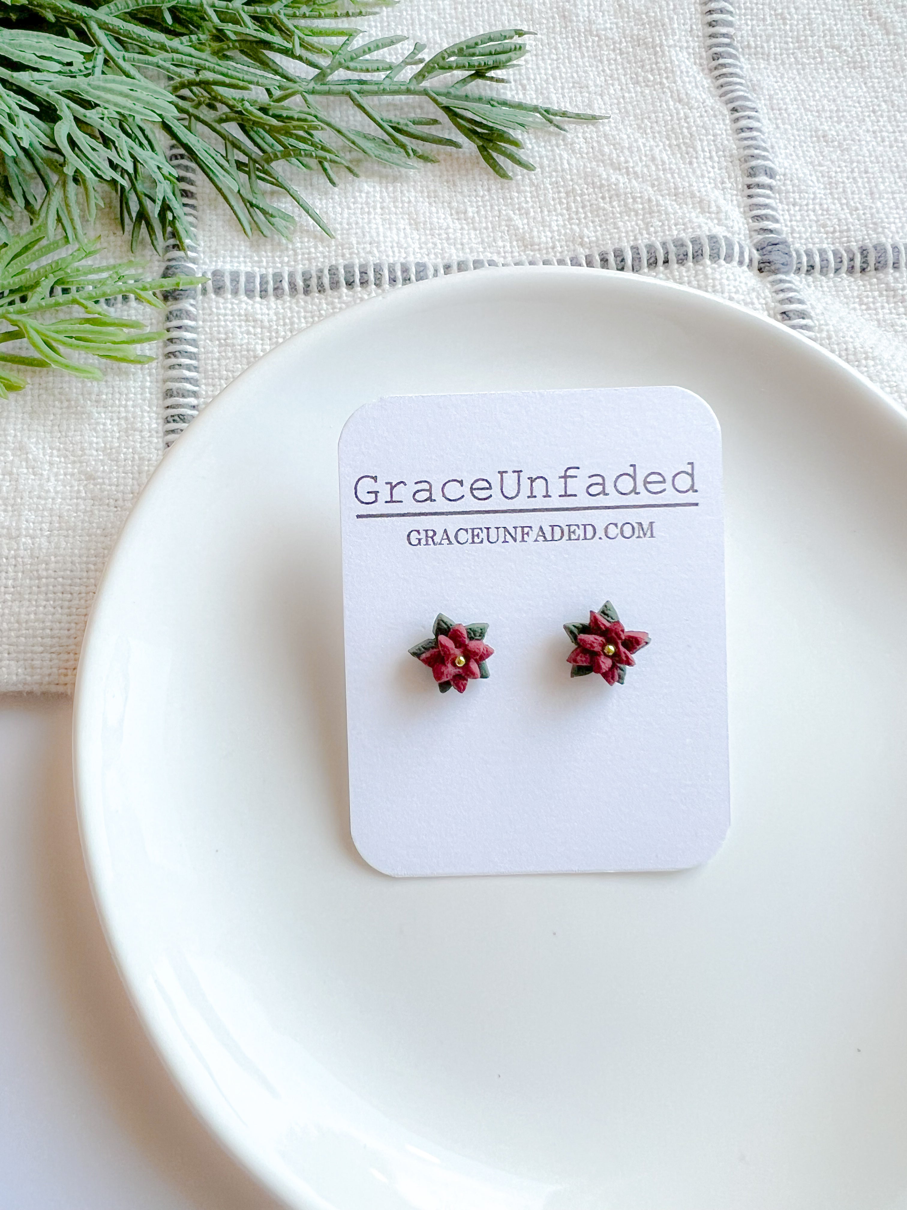 Poinsettia Stud