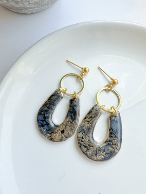 Cracked Stone Collection -  Brass Drop