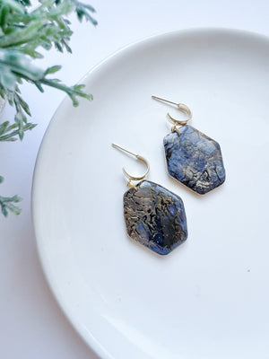 Cracked Stone Collection - Hexagon Drop