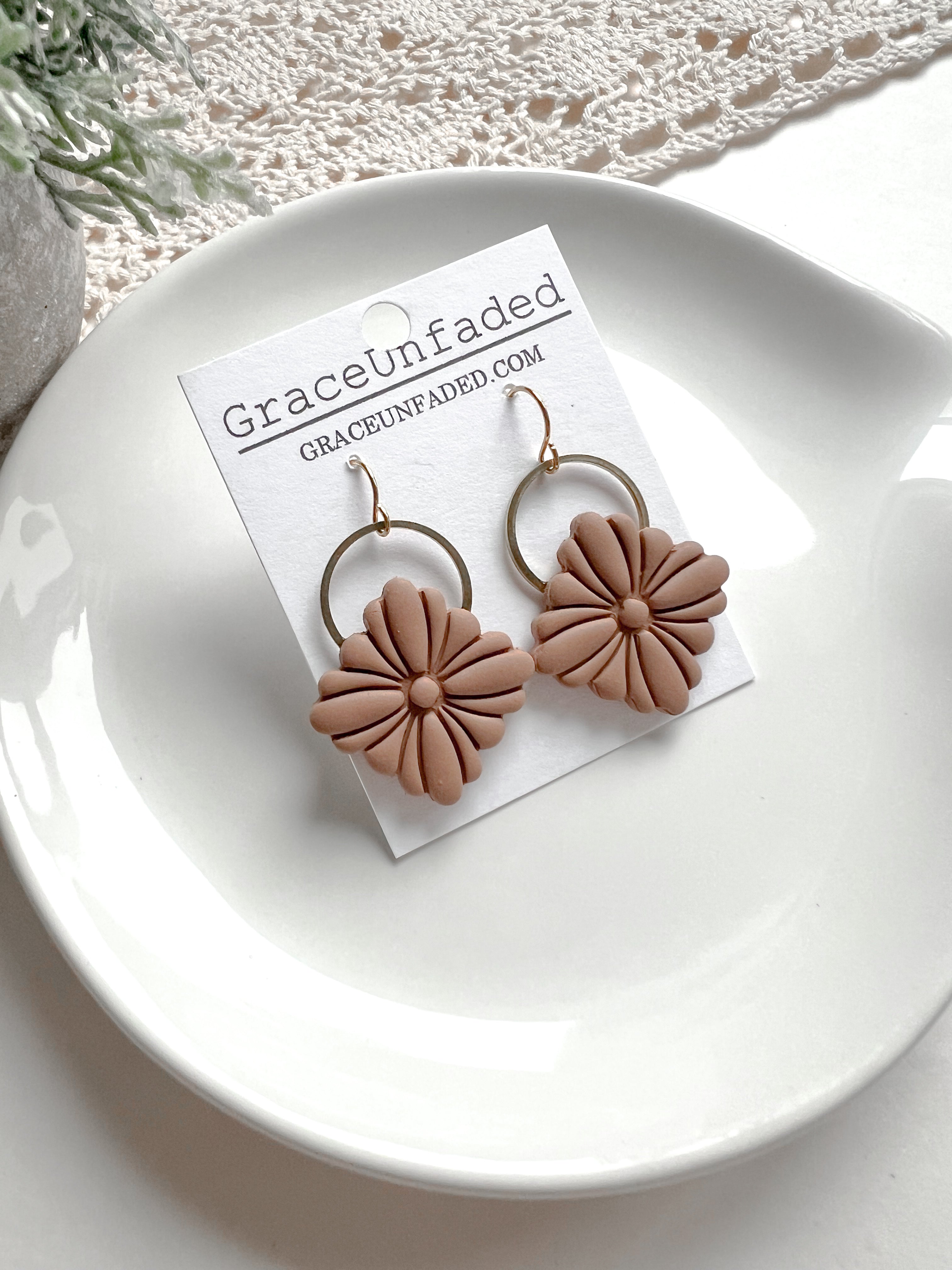 Clay Brass Drop (Multiple Colors)