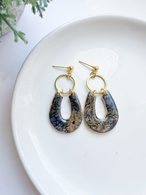 Cracked Stone Collection -  Brass Drop