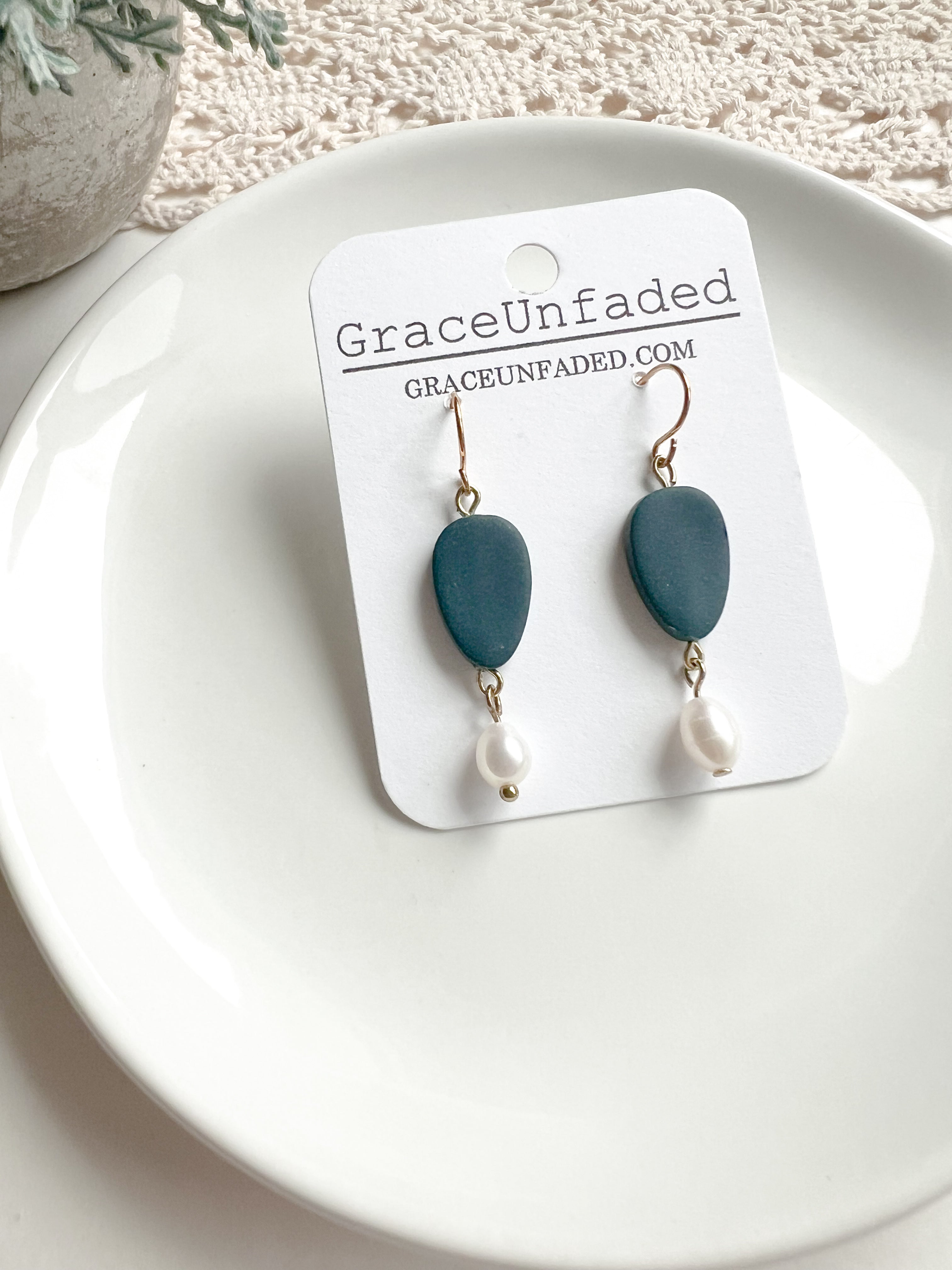 Pearl Drop (Multiple Colors)