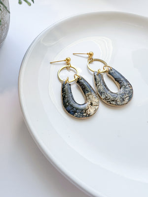 Cracked Stone Collection -  Brass Drop