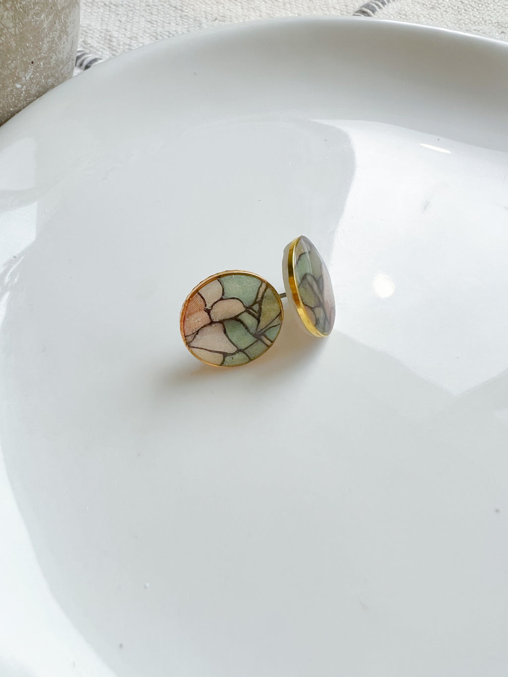 Stained Glass Stud