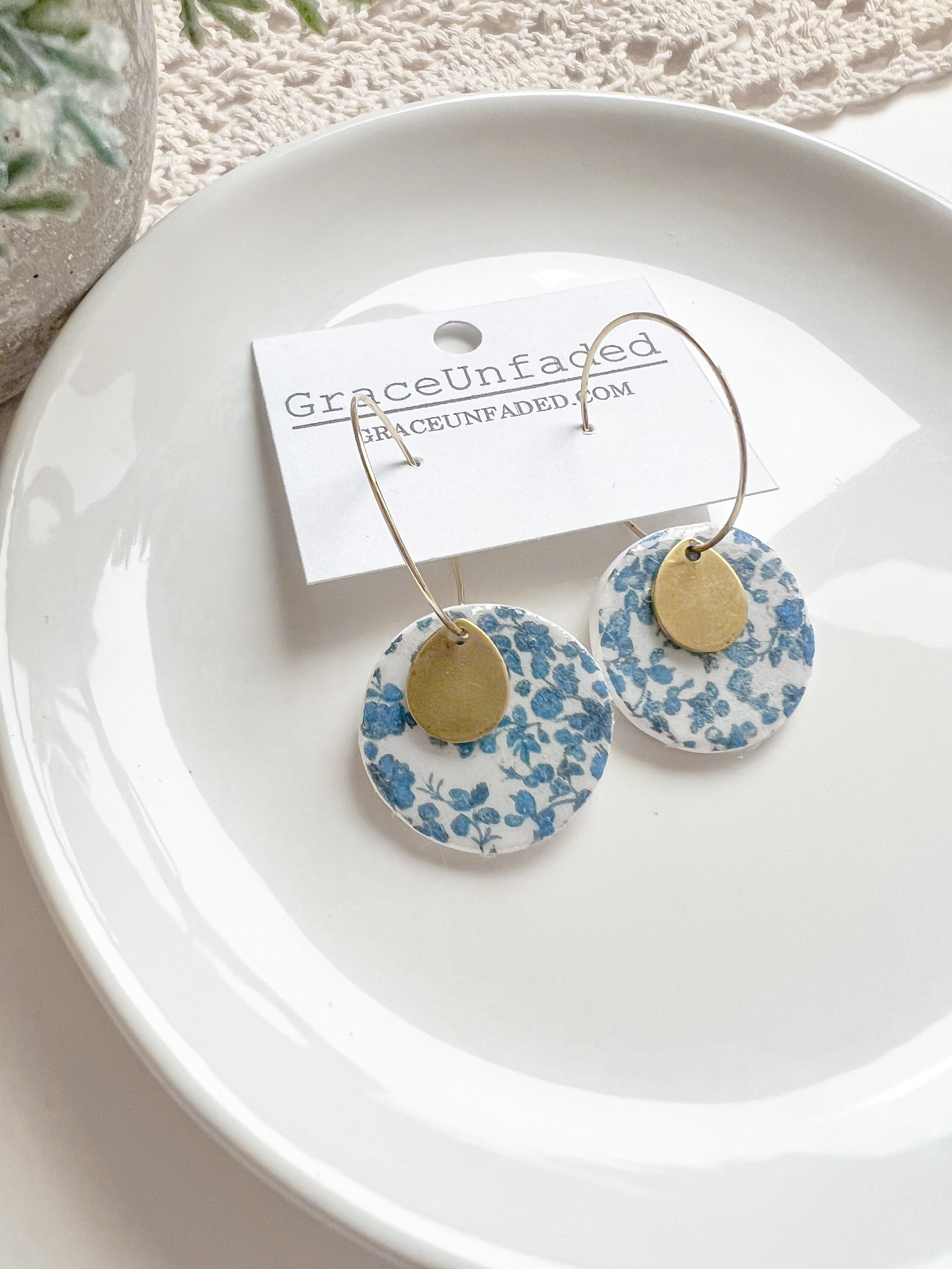 Blue Floral 25mm Hoop