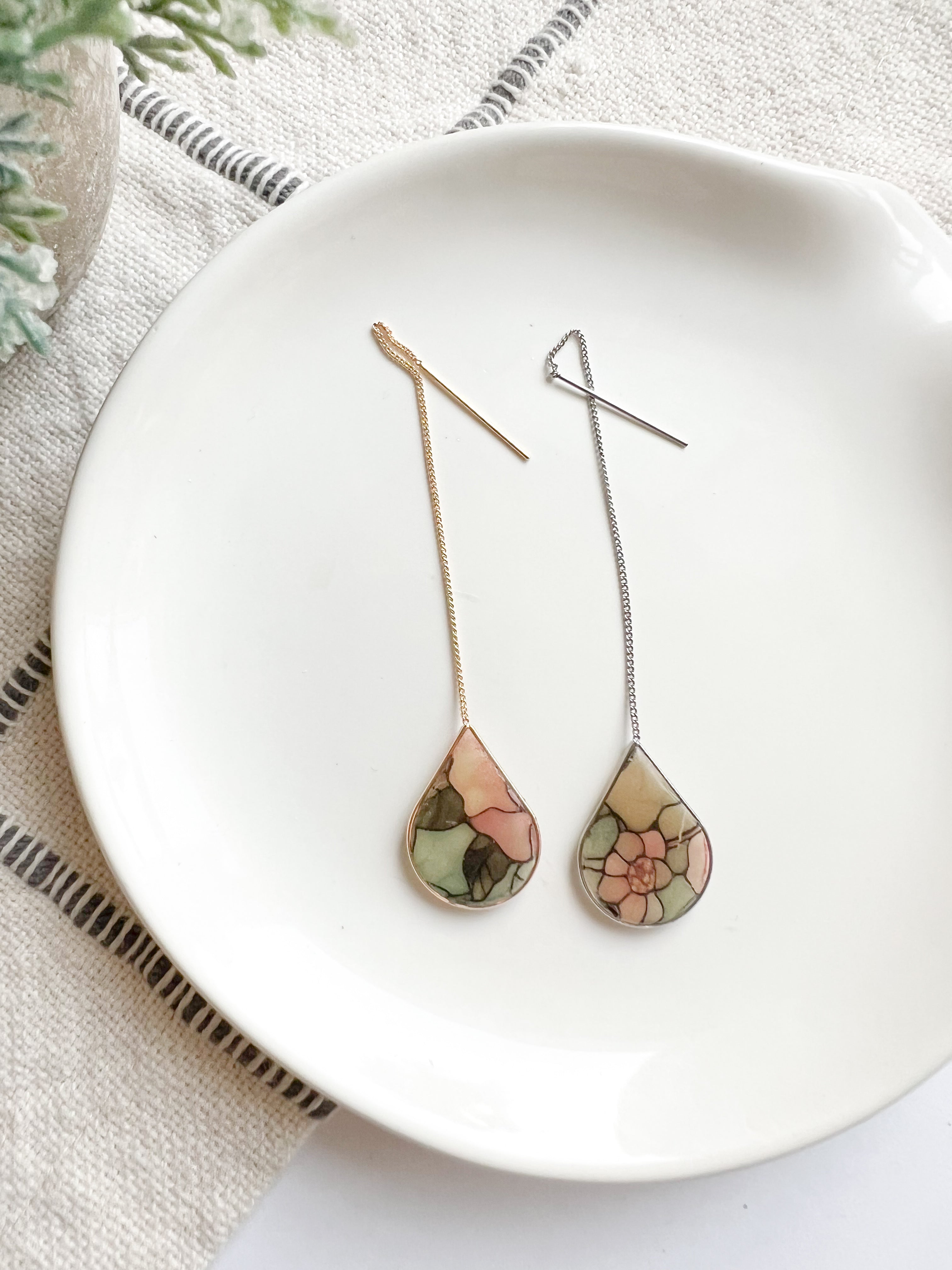 Stained Glass Teardrop