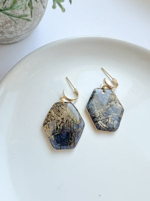 Cracked Stone Collection - Hexagon Drop