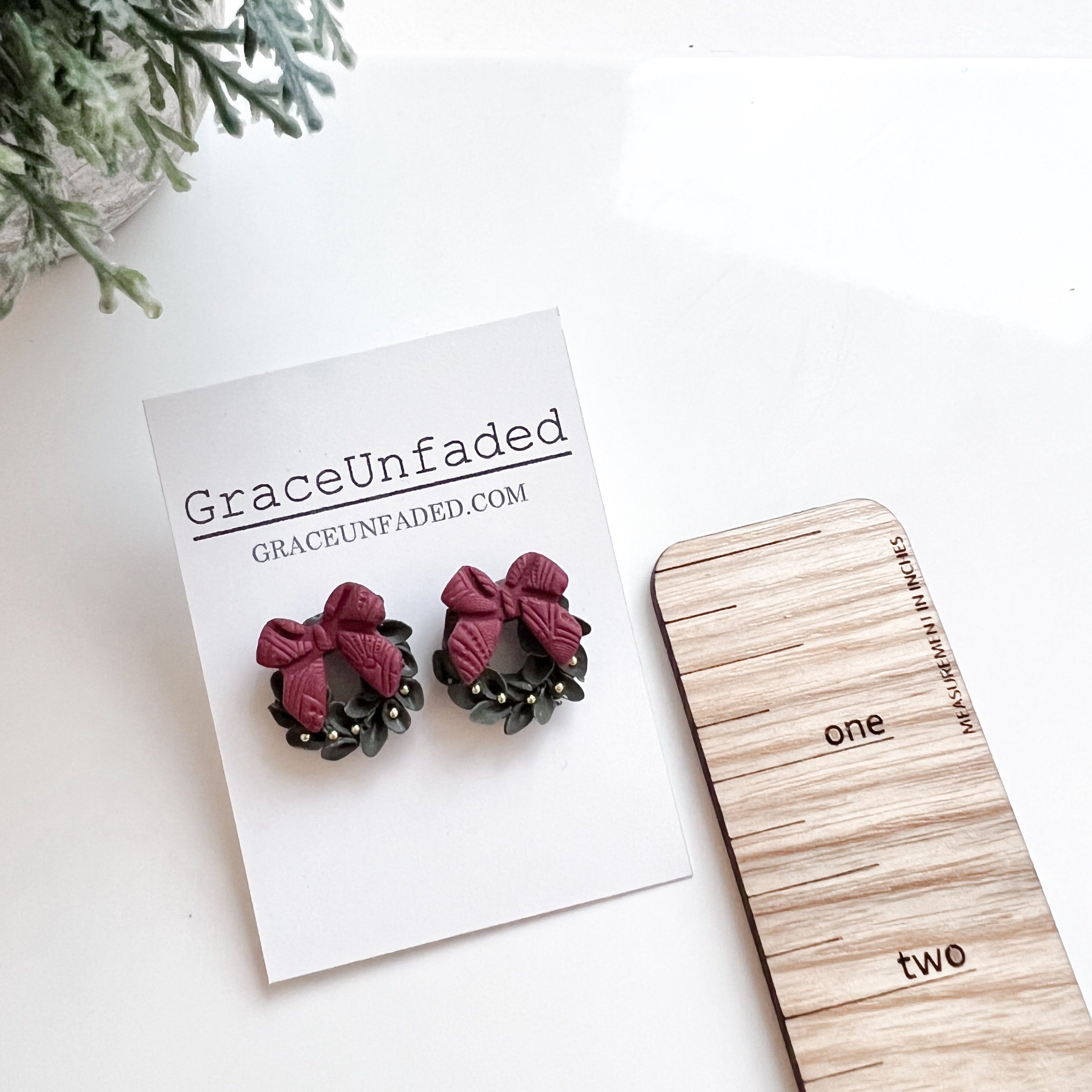 Christmas Studs